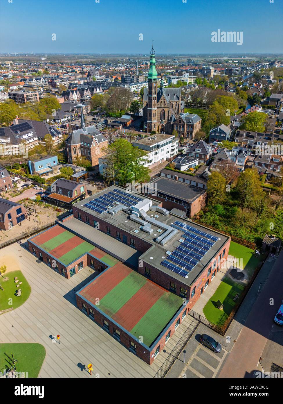 aerial-view-dutch-town-prominent-hi-res-stock-photography-and-images