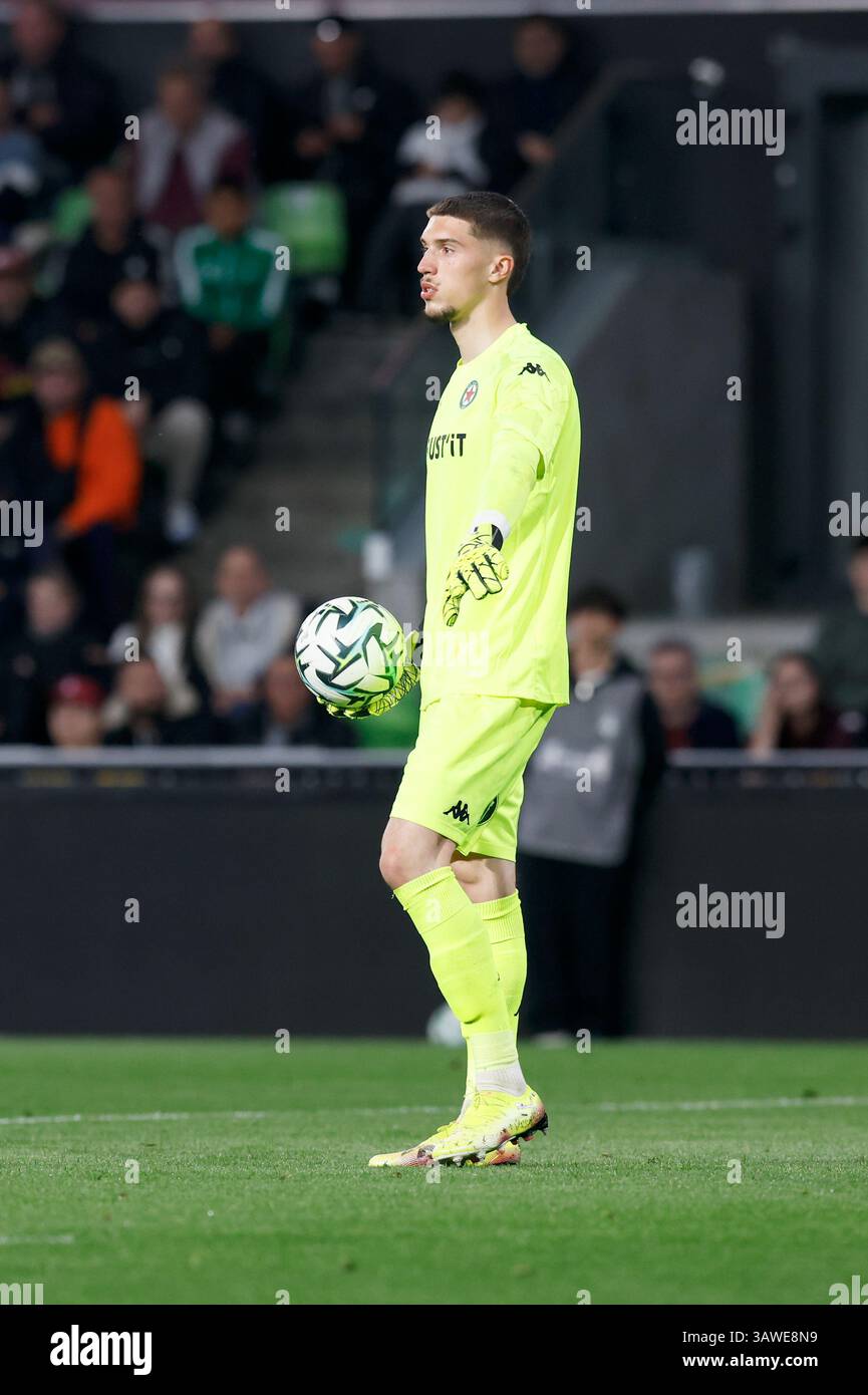 40 Robin RISSER (red) during the Ligue 2 BKT match between Metz and Red ...