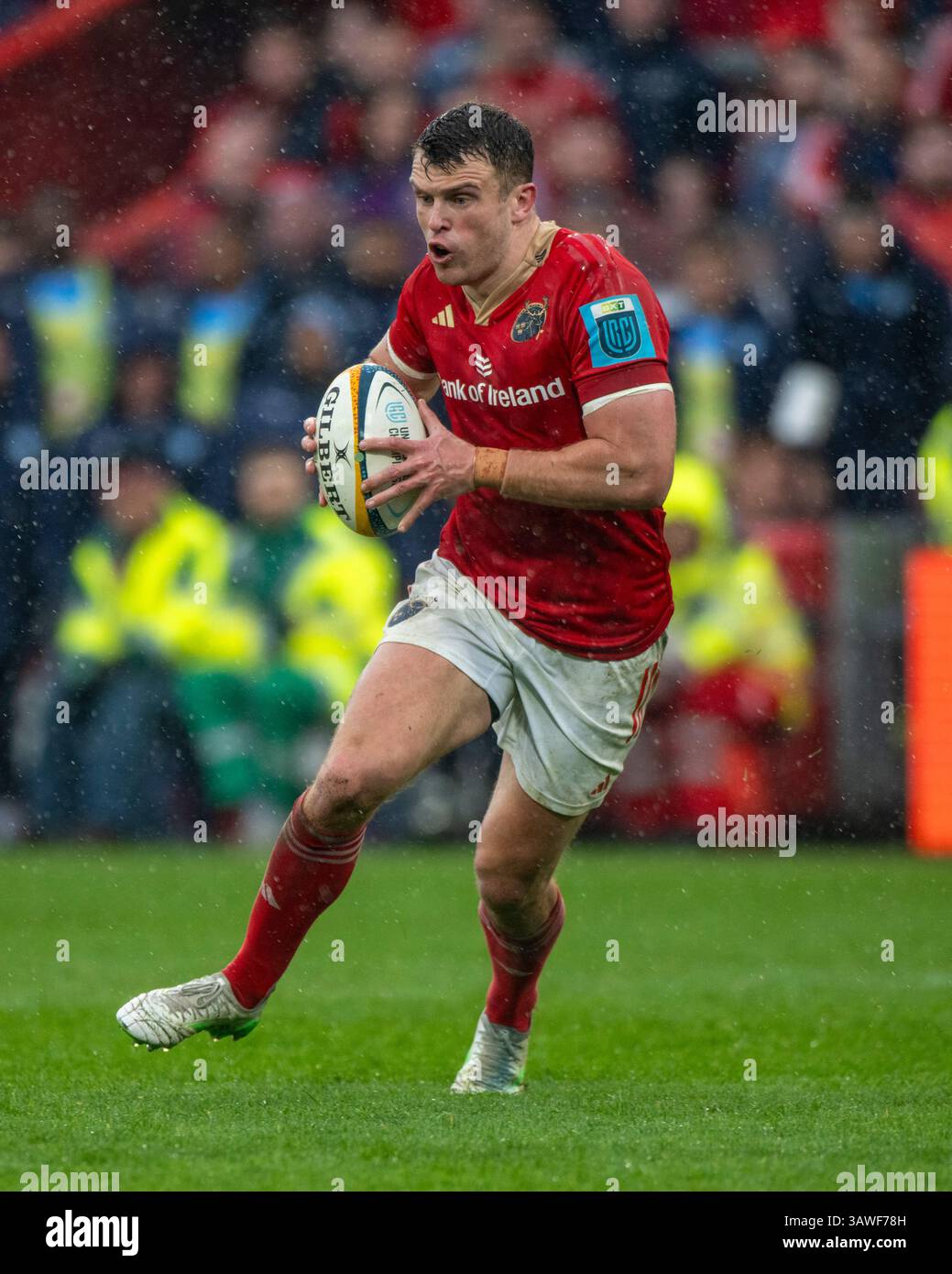 Limerick, Ireland. 20th Apr, 2025. Tom Farrell of Munster in action ...