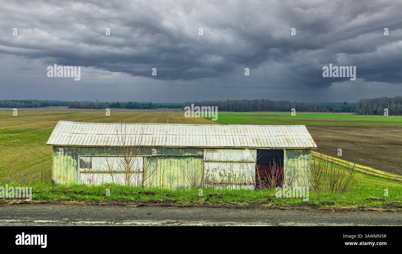 Light before the Storm - Landscape and Full Frame Stock Photo