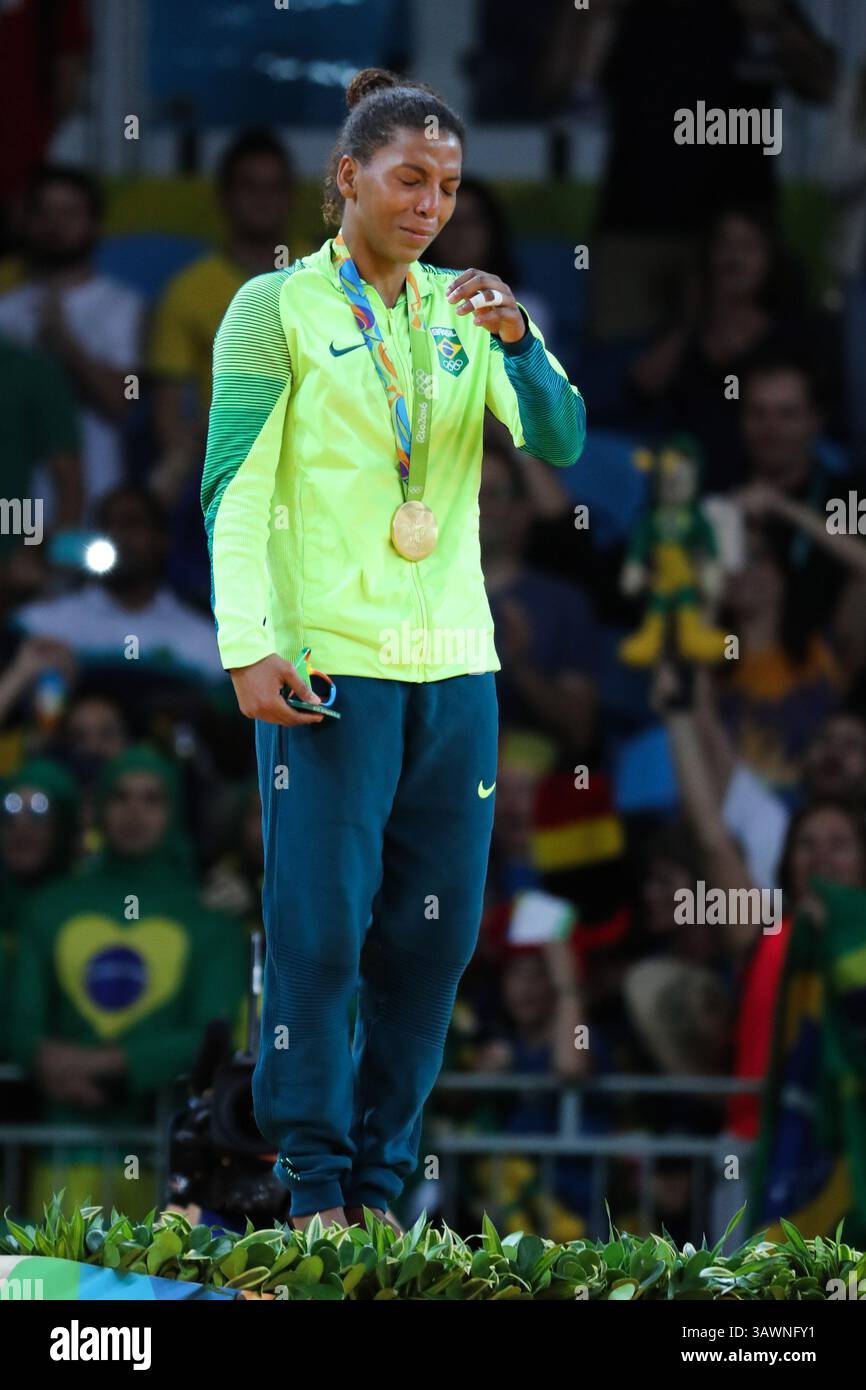 Regularity for Orlicz Phase Problems, image size:866x1390