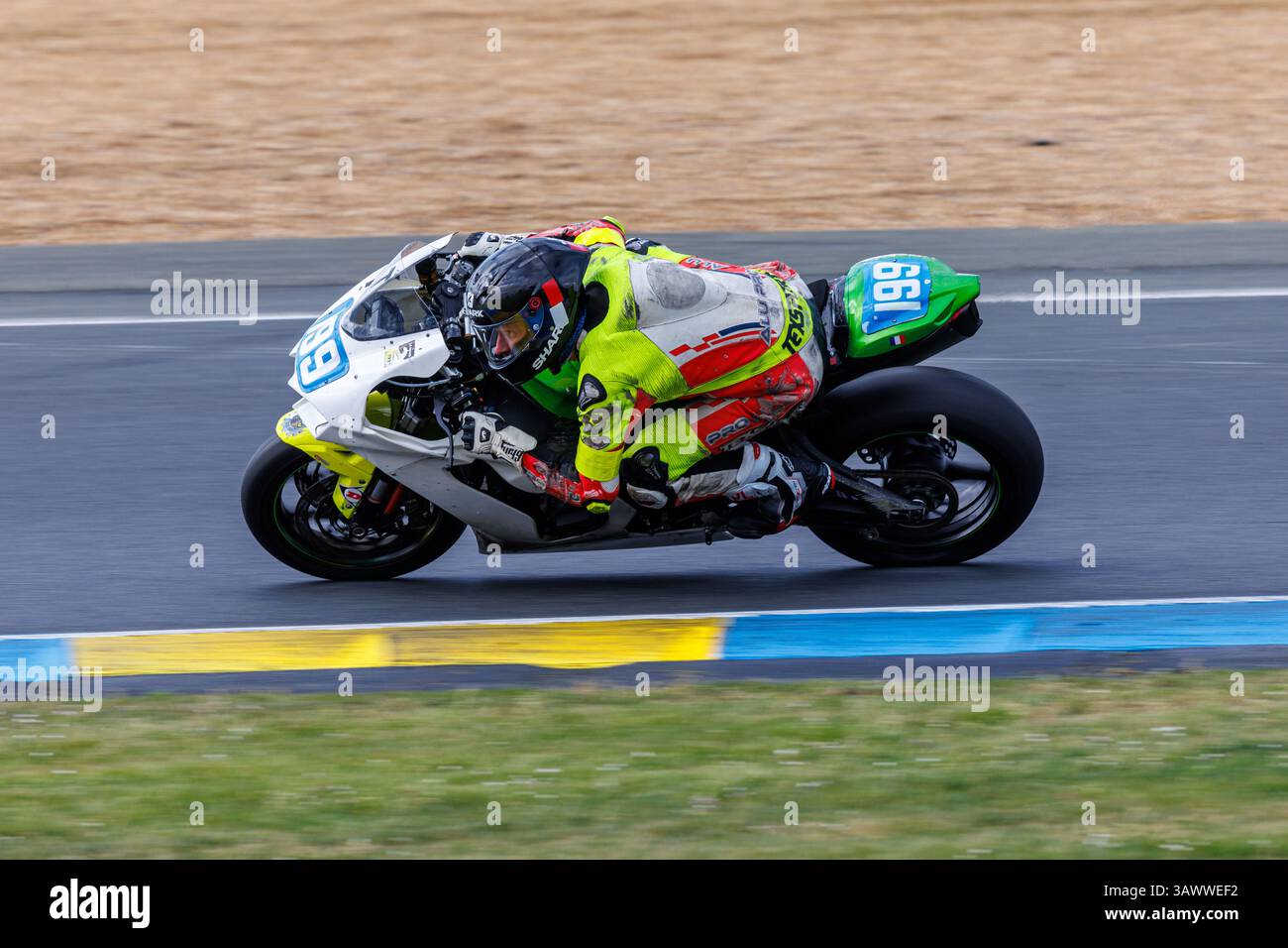 Zx 10r hi-res stock photography and images - Alamy