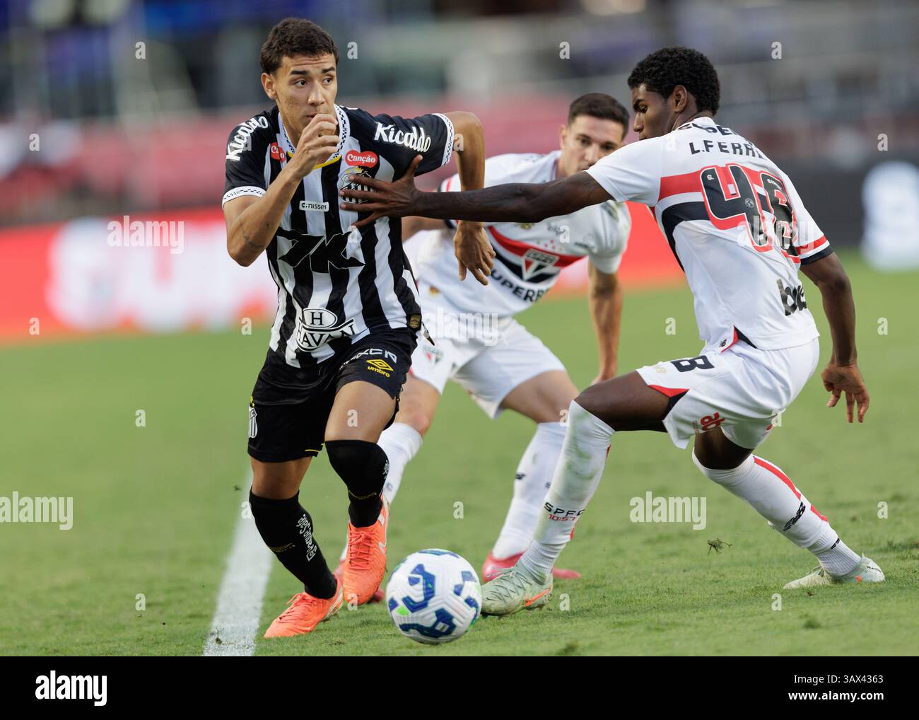 Sao Paulo, Brazil. 20th April, 2025. Soccer Football - Brazilian ...