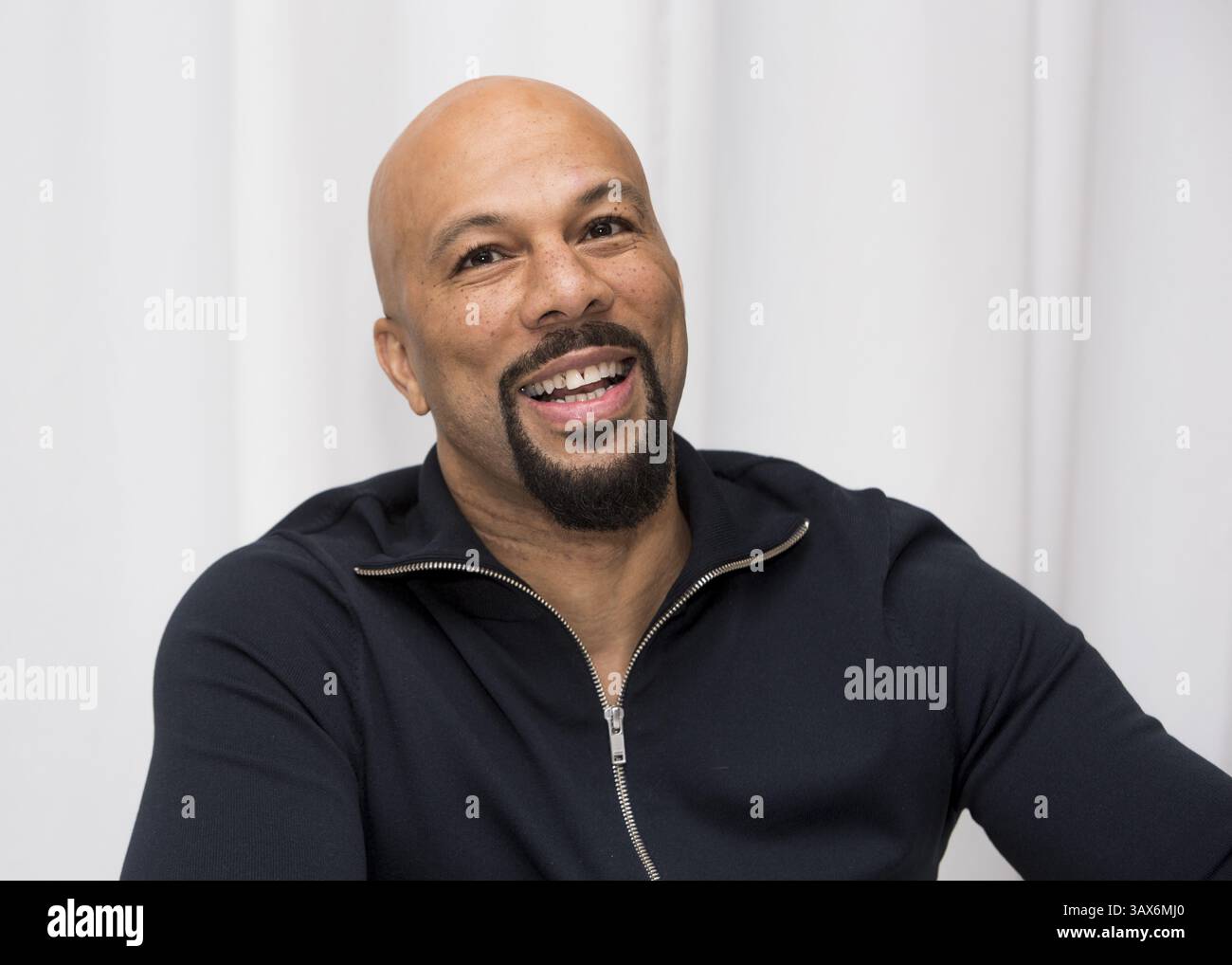 Common rapper portrait hi-res stock photography and images - Alamy
