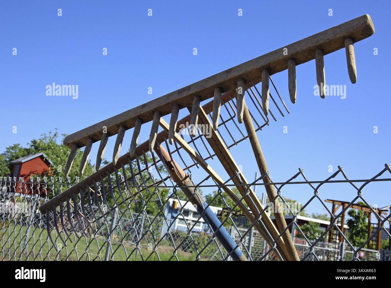 Rake stick hi-res stock photography and images - Alamy