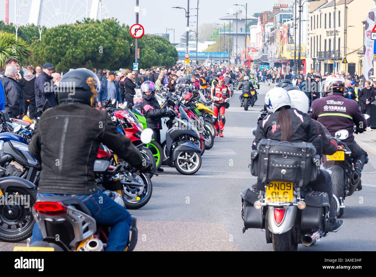 Motorbikes parked hi-res stock photography and images - Page