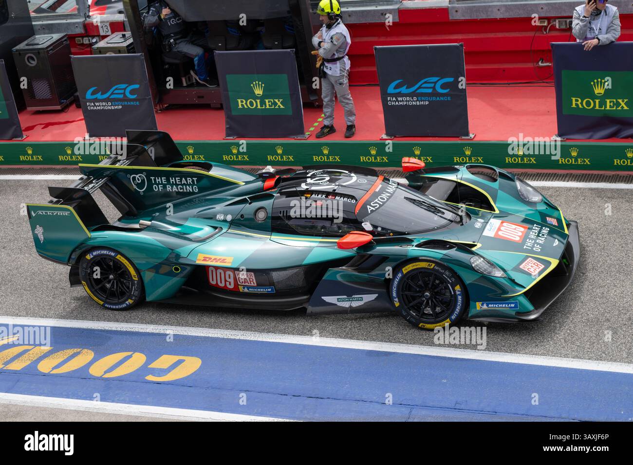 Imola, Italy. 20 April, 2025. The ASTON MARTIN THOR TEAM #009 HYPERCAR (RIBERAS, SORENSEN) waiting for the opening of the pit-lane during the 2025 FIA Stock Photo