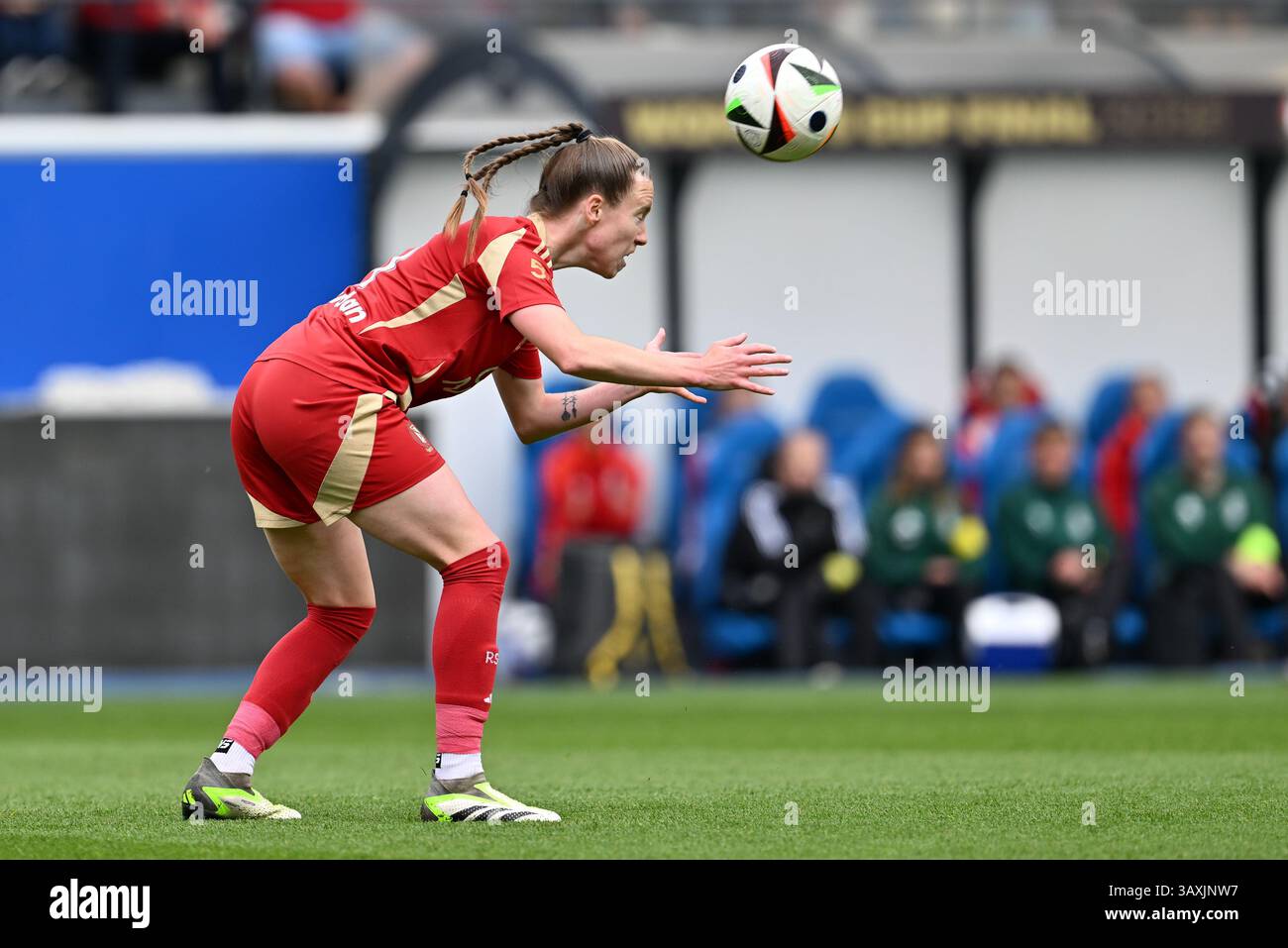 Leuven, Belgium. 21st Apr, 2025. Claire O'Riordan (11) of Standard ...