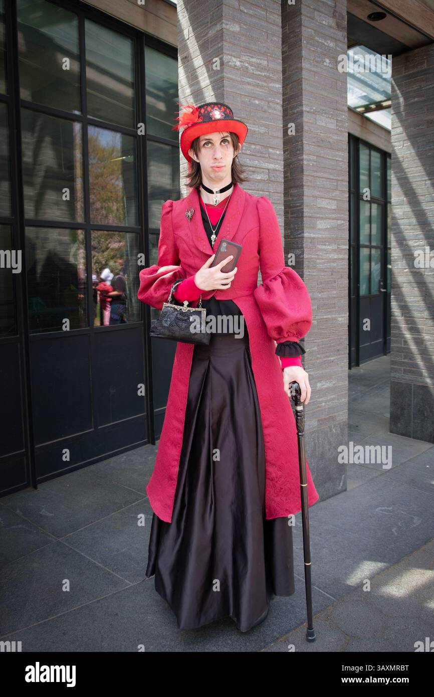 Азғын Алла Гришко Әйелінің кискасынан спермы лизать онлайн порно