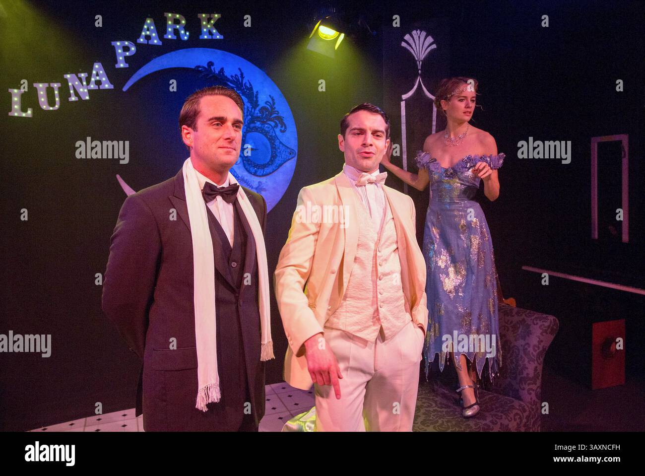 Michael thomas r hi-res stock photography and images - Page 5 - Alamy, image size:1300x959