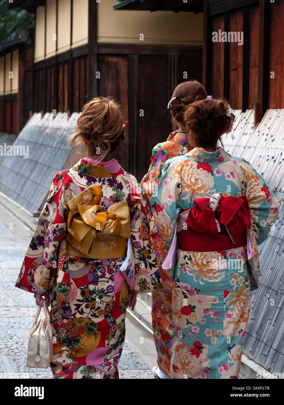 Old japanese women hi-res stock photography and images - Alamy Old japanese women hi-res stock photography and images - Alamy