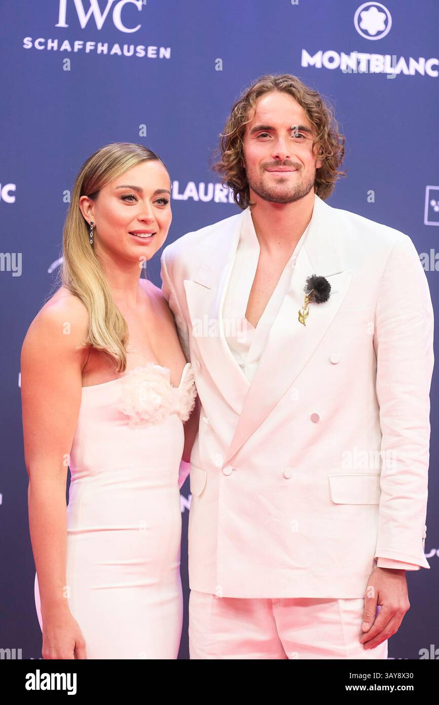 Paula badosa stefanos tsitsipas hi-res stock photography and images - Alamy