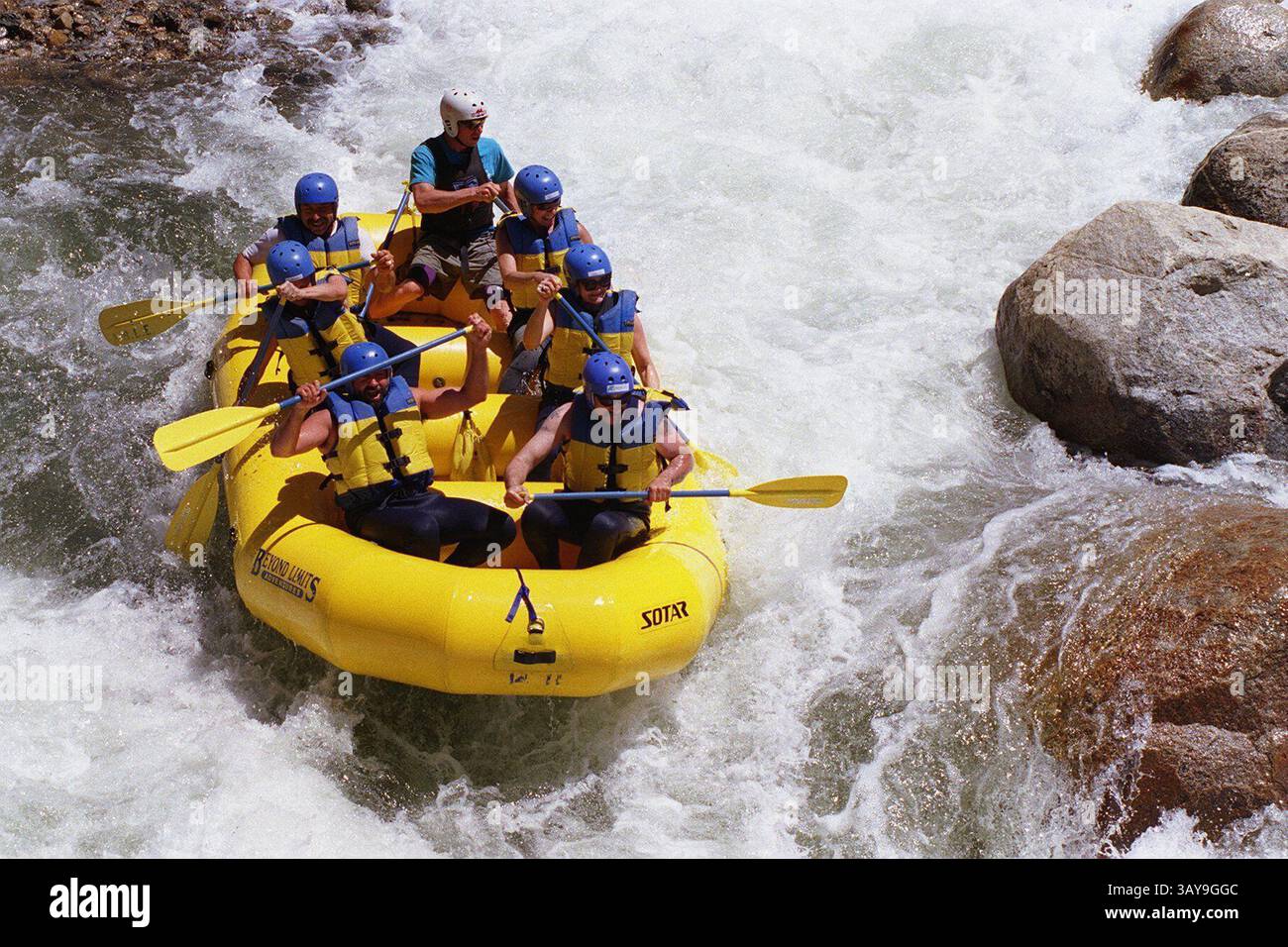 Jun. 22, 1999 - Modesto, California, U.S. - Fun lovers in a 14 foot ...