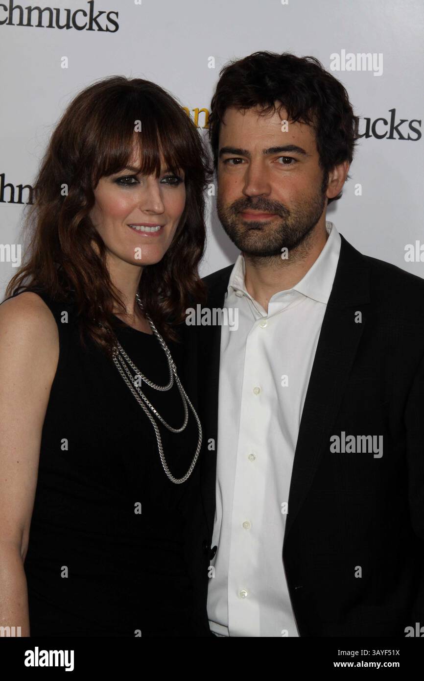 John dewitt hi-res stock photography and images - Page 9 - Alamy, image size:866x1390