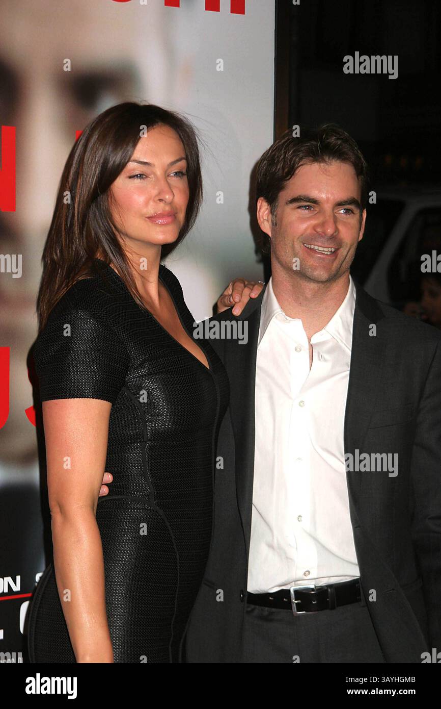 Sept. 25, 2007 - New York, New York, U.S. - K54798PSC.THE NEW YORK PREMIERE OF ''MICHAEL CLAYTON'' AT THE ZIEGFELD THEATRE, NEW YORK New York 09-24-2007.  -   2007.JEFF GORDON AND INGRID VANDEBOSCH(Credit Image: © Paul Schmulbach/Globe Photos/ZUMAPRESS.com) Stock Photo