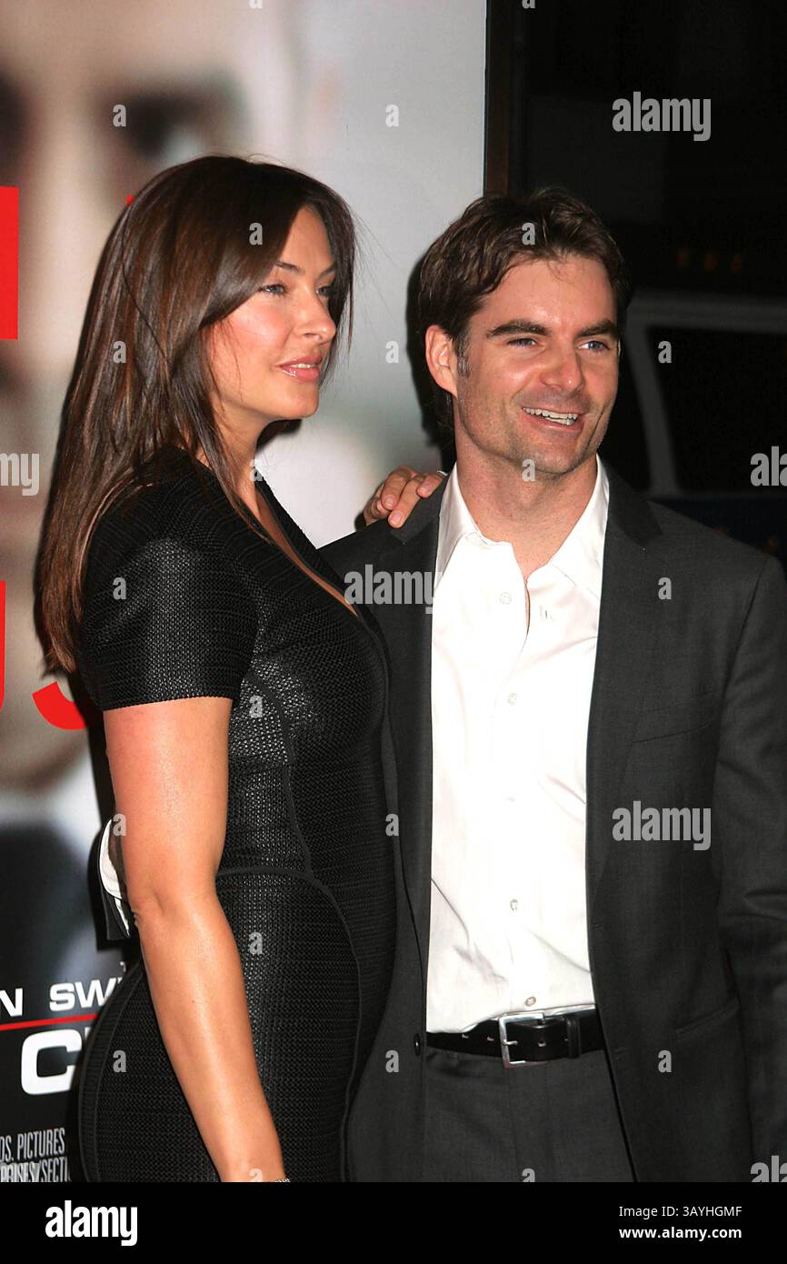 Sept. 25, 2007 - New York, New York, U.S. - K54798PSC.THE NEW YORK PREMIERE OF ''MICHAEL CLAYTON'' AT THE ZIEGFELD THEATRE, NEW YORK New York 09-24-2007.  -   2007.JEFF GORDON AND INGRID VANDEBOSCH(Credit Image: © Paul Schmulbach/Globe Photos/ZUMAPRESS.com) Stock Photo