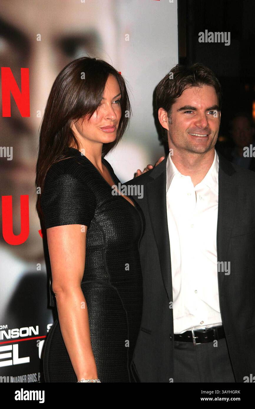 Sept. 25, 2007 - New York, New York, U.S. - K54798PSC.THE NEW YORK PREMIERE OF ''MICHAEL CLAYTON'' AT THE ZIEGFELD THEATRE, NEW YORK New York 09-24-2007.  -   2007.JEFF GORDON AND INGRID VANDEBOSCH(Credit Image: © Paul Schmulbach/Globe Photos/ZUMAPRESS.com) Stock Photo