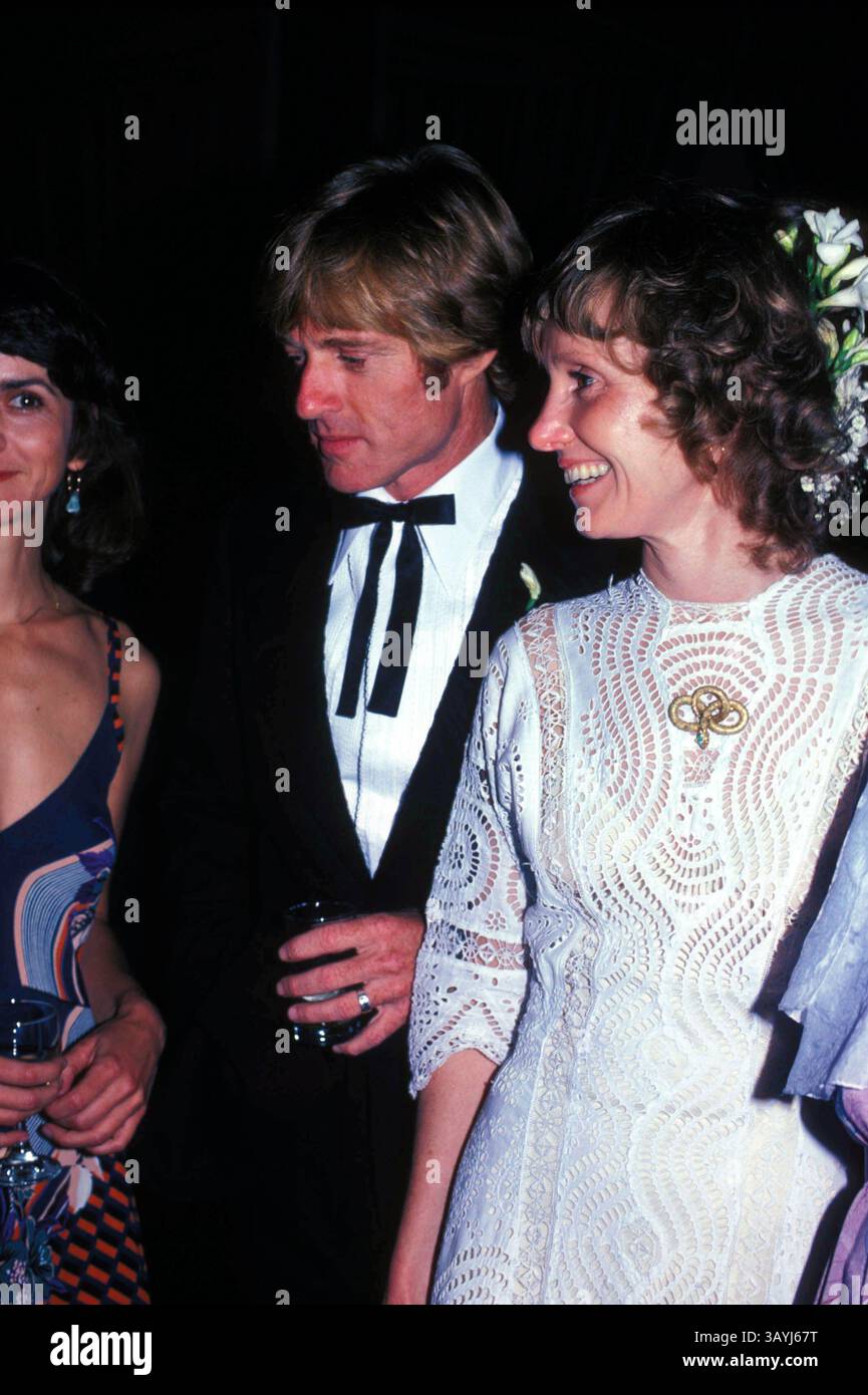 Lola van wagenen hi-res stock photography and images - Alamy, image size:865x1390