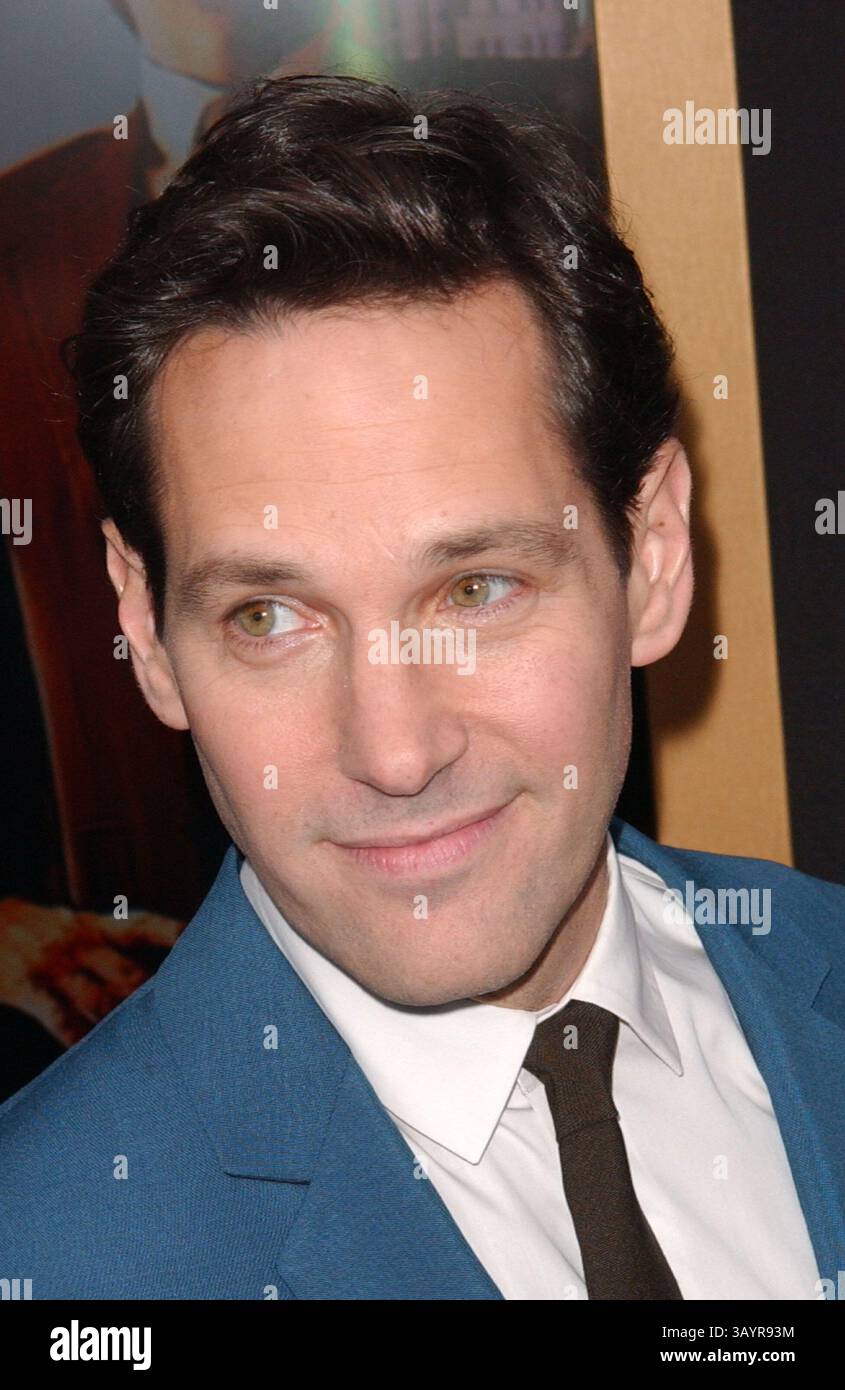 Paul Rudd at the premiere of 'Anchorman 2: The Legend Continues' at ...