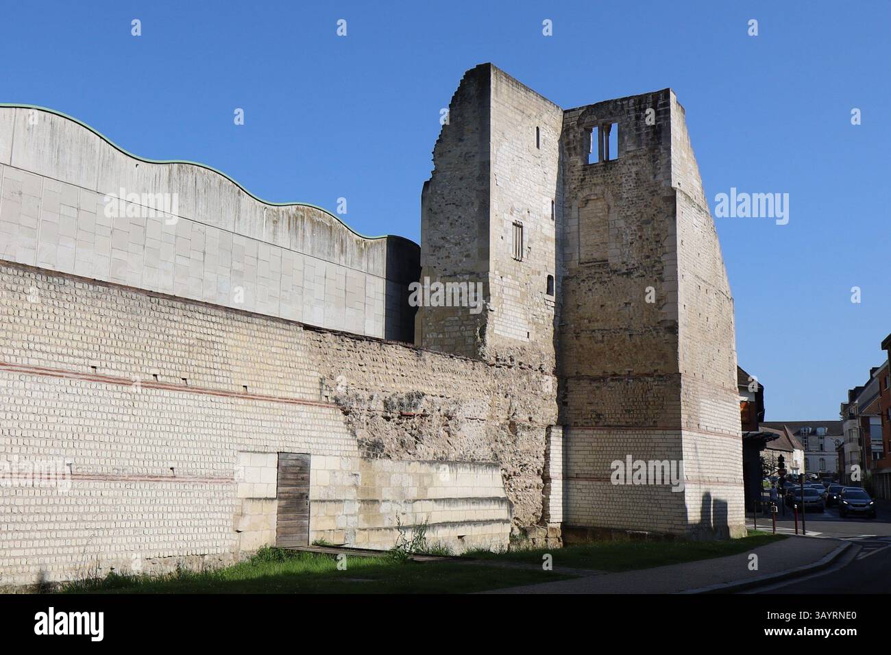 Ancient fortifications, ancient ramparts, city of Beauvais, Oise ...