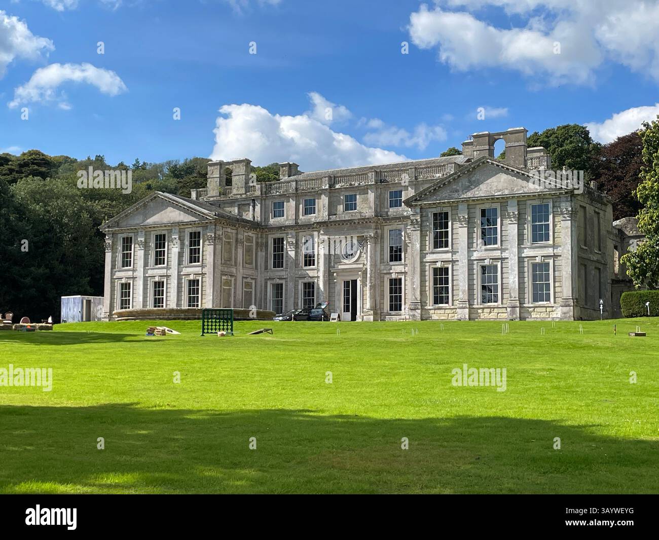 English 18th century country manor hi-res stock photography and images ...