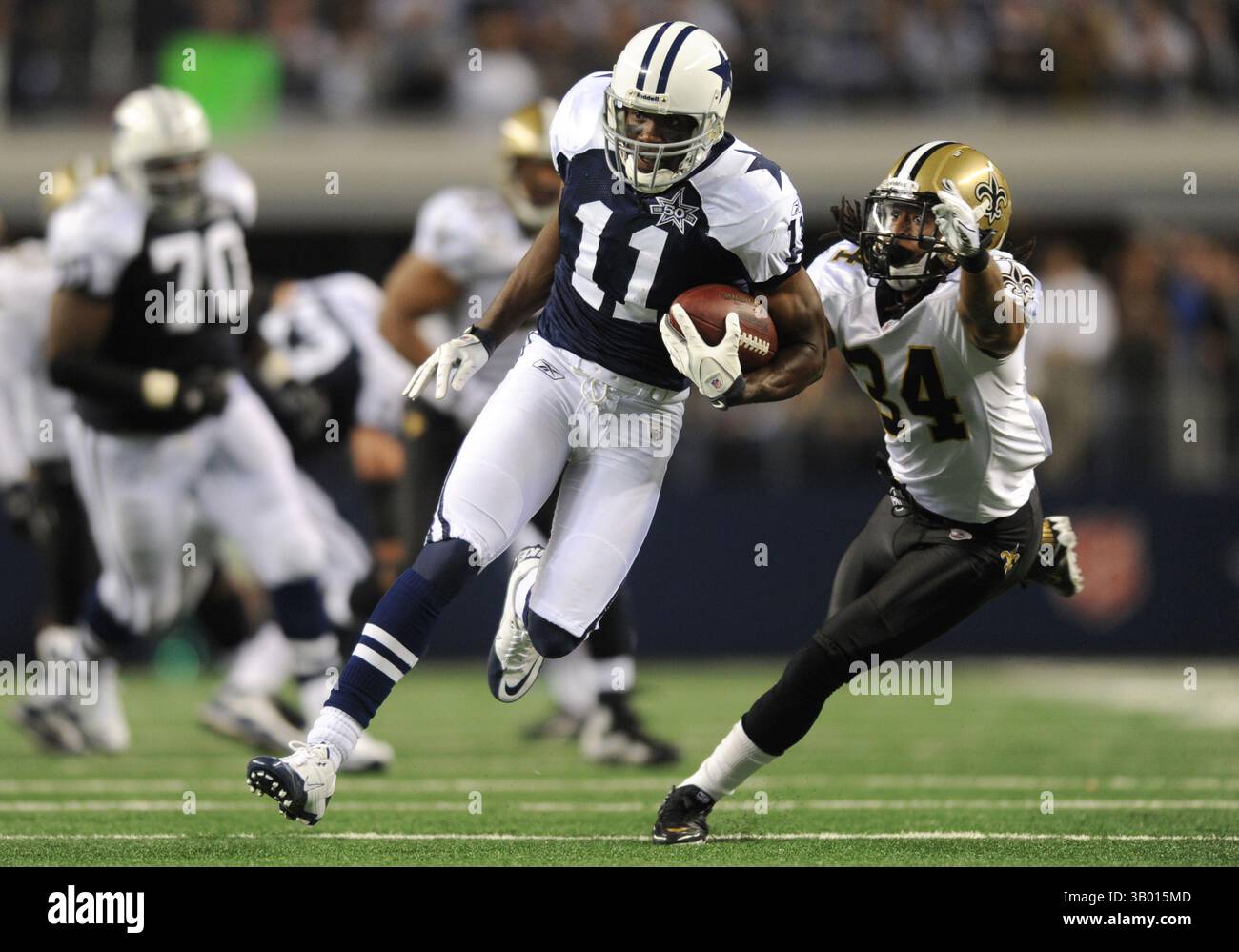 Dallas Cowboys wide receiver Patrick Crayton (84) before an NFL