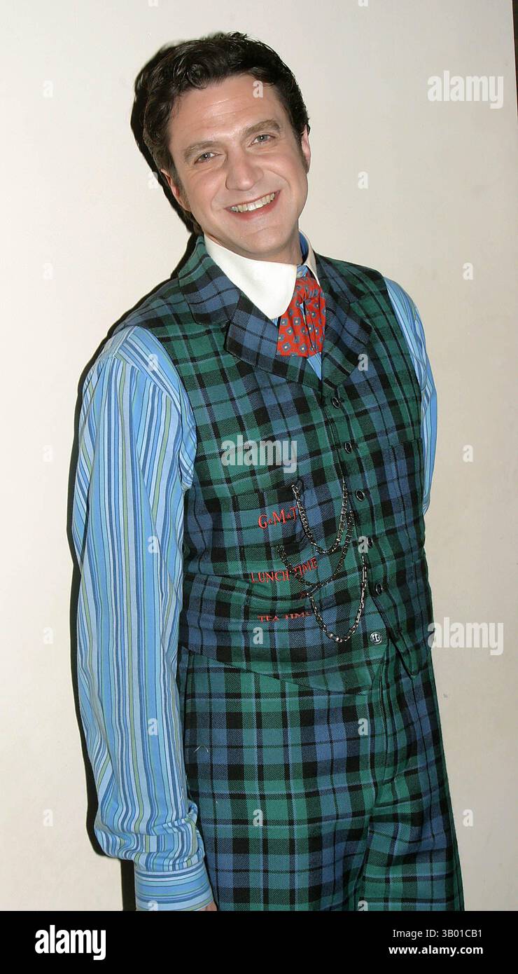 raúl esparza green green dress Maxine Midi Dress main image 1