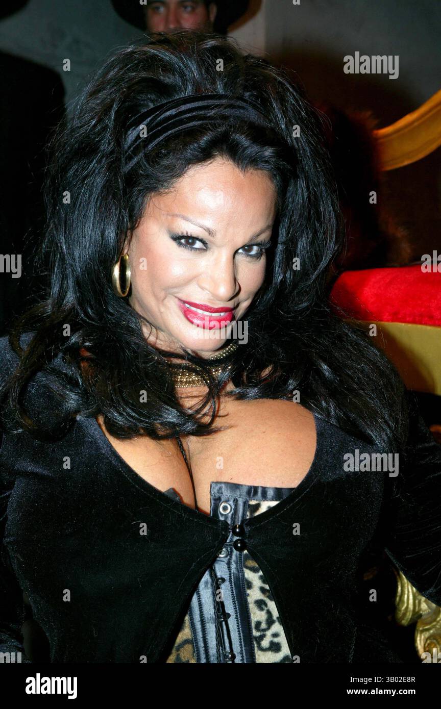 Vanessa del rio hi res stock photography and images Alamy