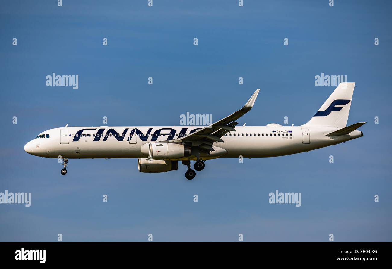 Finnair Airbus A321-200 with registration OH-LZF on take off roll
