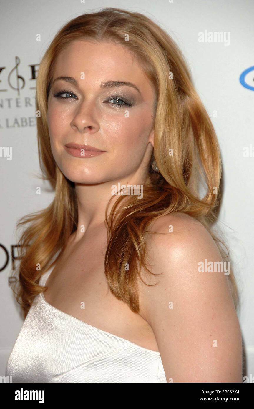 Feb. 11, 2007 - Hollywood, California, U.S. - K51674DL.THE LEGENDARY CLIVE DAVIS PRE-GRAMMY PARTY,BEVERLY HILTON HOTEL,BEVERLY HILLS CA. 2-10-07.  -   2007.IMAGE:LEANN RIMES(Credit Image: © Dave Longendyke/Globe Photos/ZUMAPRESS.com) Stock Photo