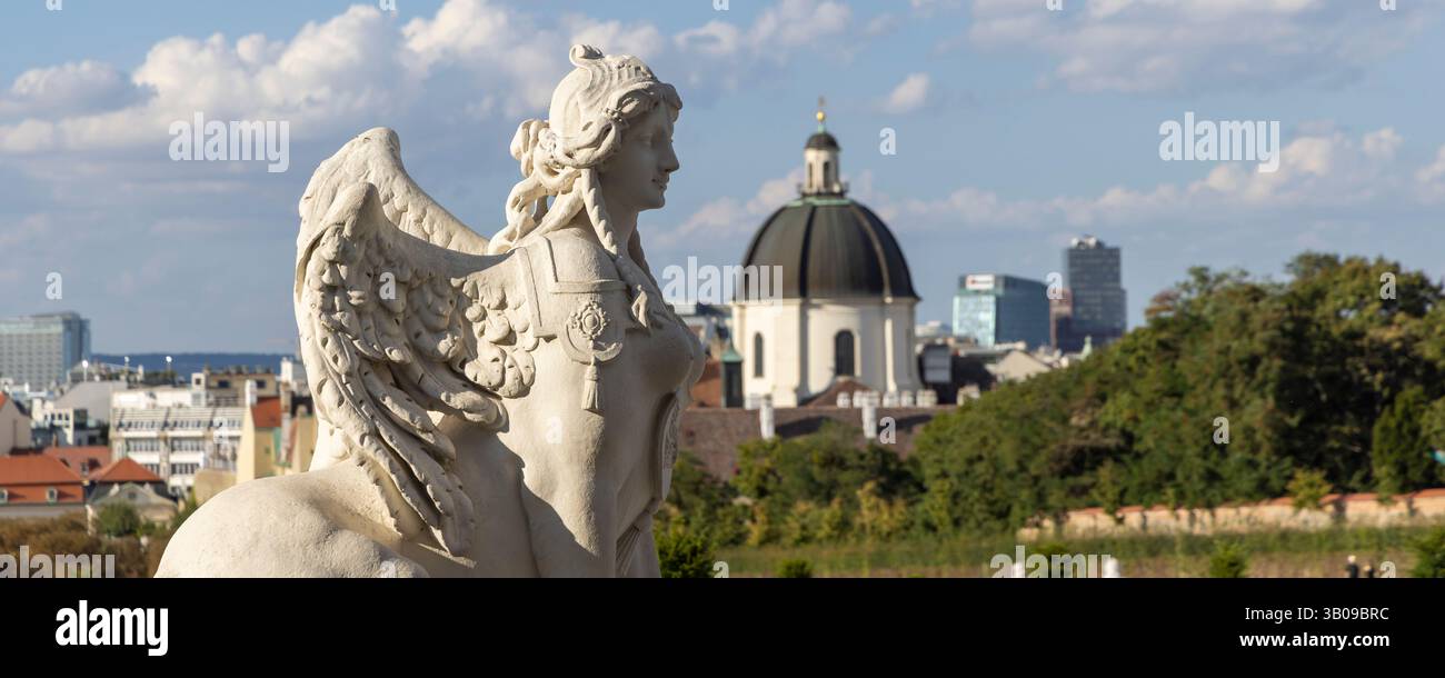 Sphinx statue vienna hi-res stock photography and images - Alamy