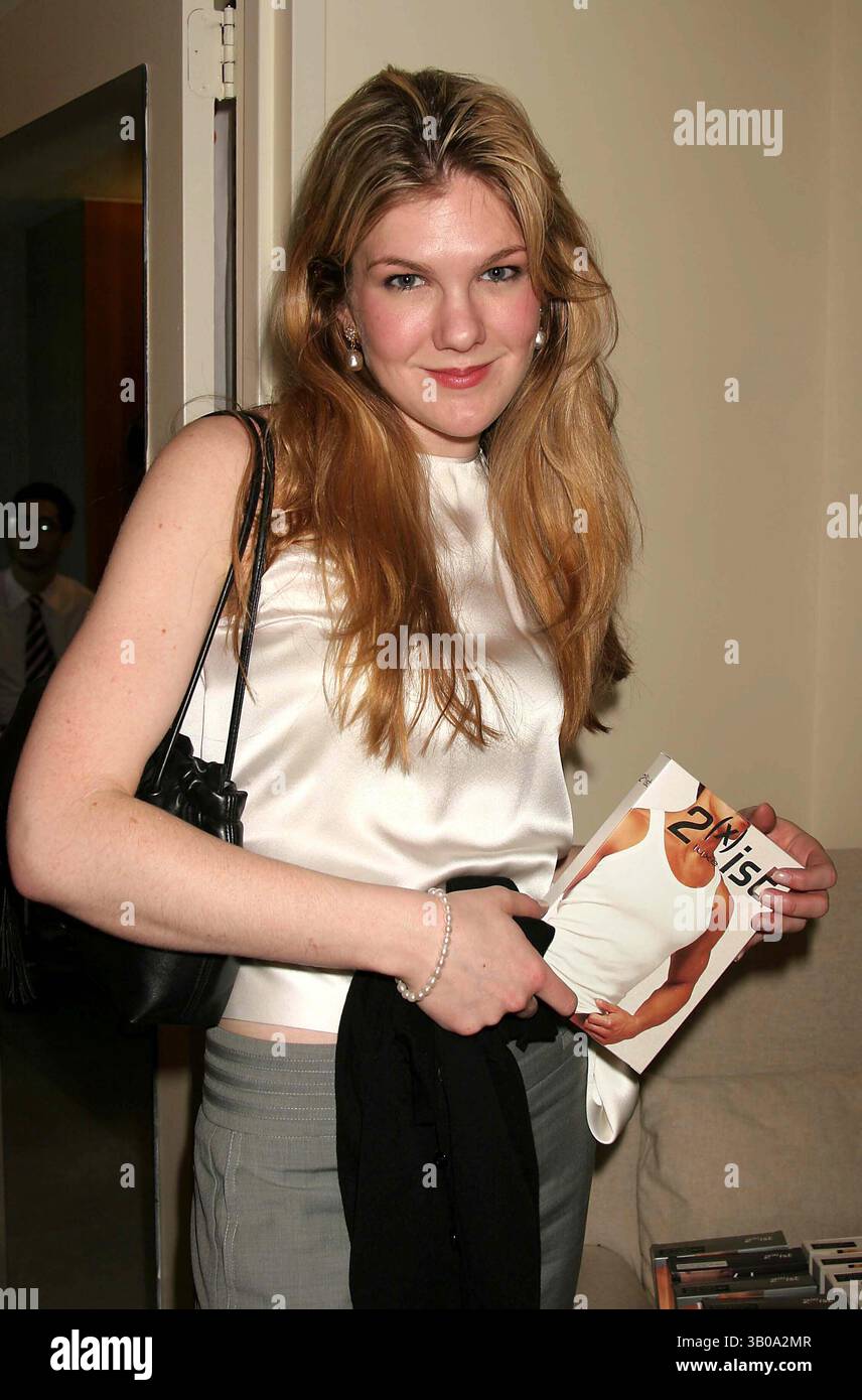 Lily rabe and jill clayburgh hi-res stock photography and images - Alamy