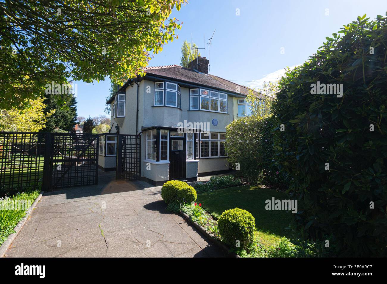 251 Menlove Avenue is the childhood home of the Beatles' John Lennon. Located in the Woolton suburb of Liverpool. Stock Photo