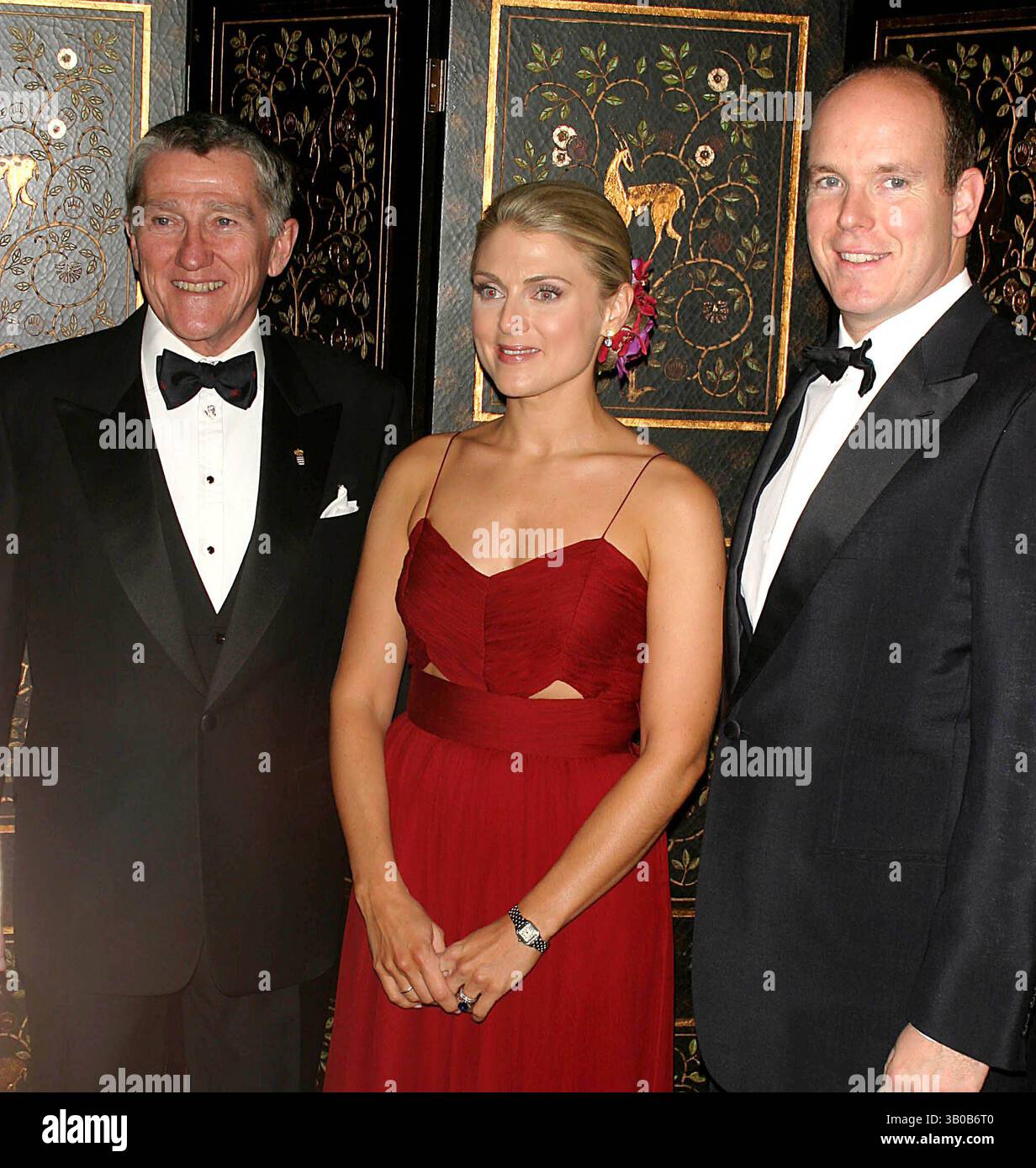 Oct. 28, 2003 - New York, New York, U.S. - K33754JBB.THE 2003 PRINCESS GRACE AWARDS AT THE WALDORF ASTORIA , NYC.  10/28/2003.   /    PRINCE ALBERT STEPHANIE LANDESS SUSLAK JOHN LEHMAN(Credit Image: © John Barrett/Globe Photos/ZUMAPRESS.com) Stock Photo