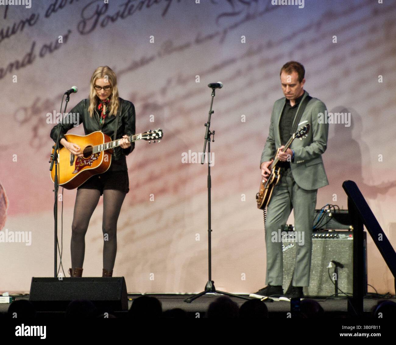 Aimee mann hi-res stock photography and images - Alamy, image size:1300x1134