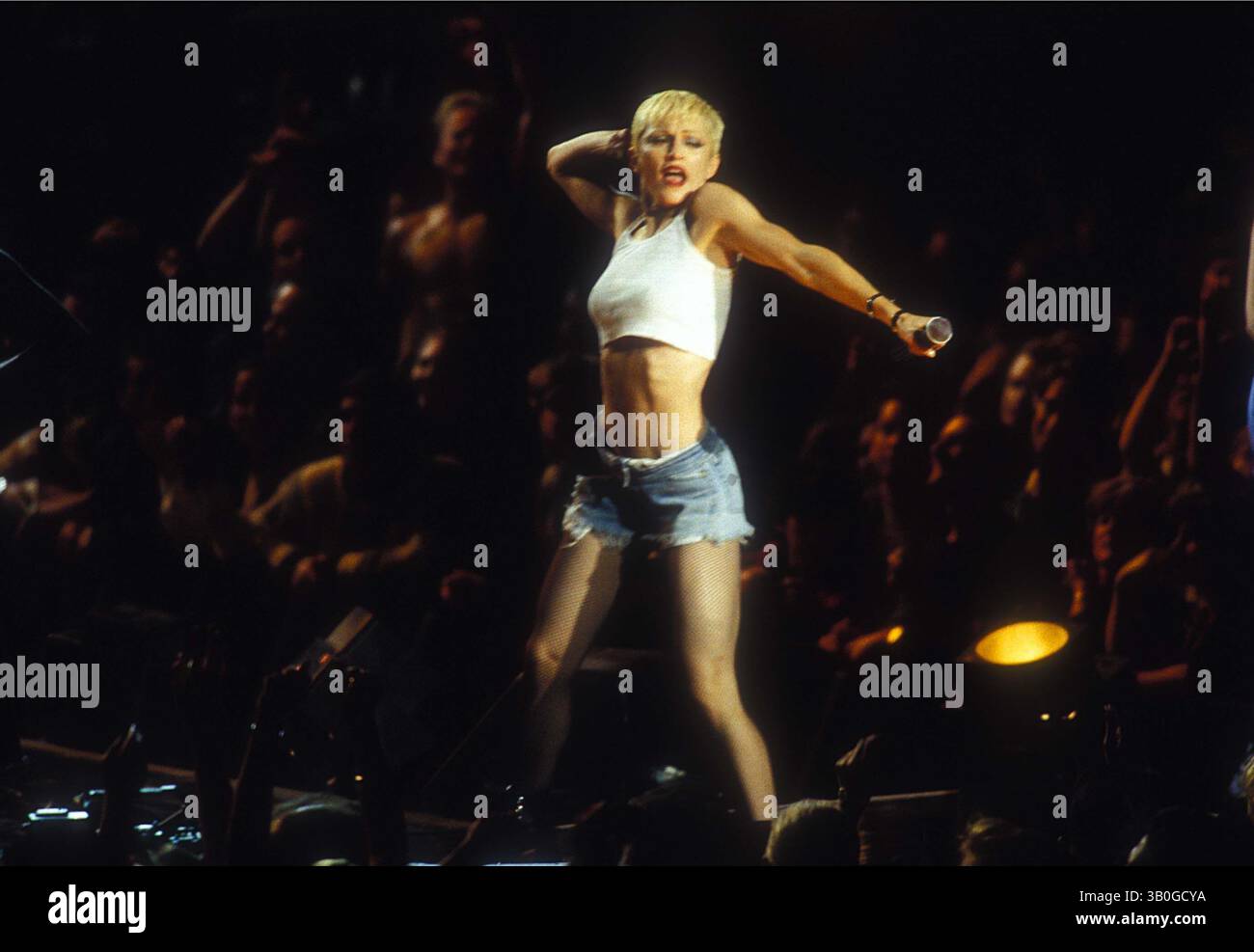 MADONNA 