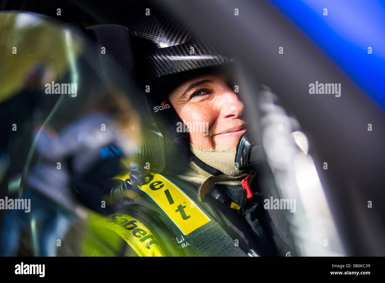 OLEA Charlotte, PAGES Cecile, Renault Clio Rally5, portrait during the Rallye Rhône Charbonnières 2025, 2nd round of the Championnat de France des Rallyes 2025, from April 24 to 26 in Charbonnières-les-Bains, France - Photo Bastien Roux/DPPI Credit: DPPI Media/Alamy Live News Stock Photo
