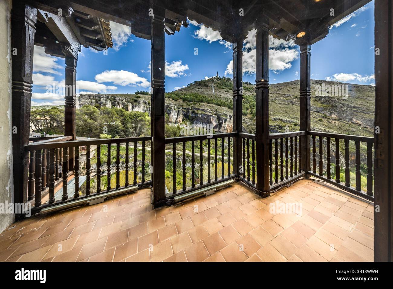 Balcony of the hanging houses of Cuenca with a view of the landscape. This view can be seen from the Museum of Abstract Spanish Art (Museo de Arte Abstracto Español). Calle Canónigos, Cuenca, Castilla-La Mancha, Spain Stock Photo