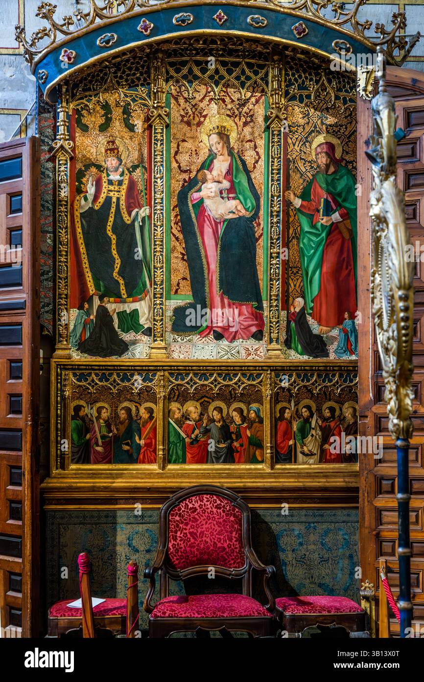 Tryptich in the cathedral of Cuenca shows a breastfeeding Mary. Castilla-La Mancha, Spain Stock Photo