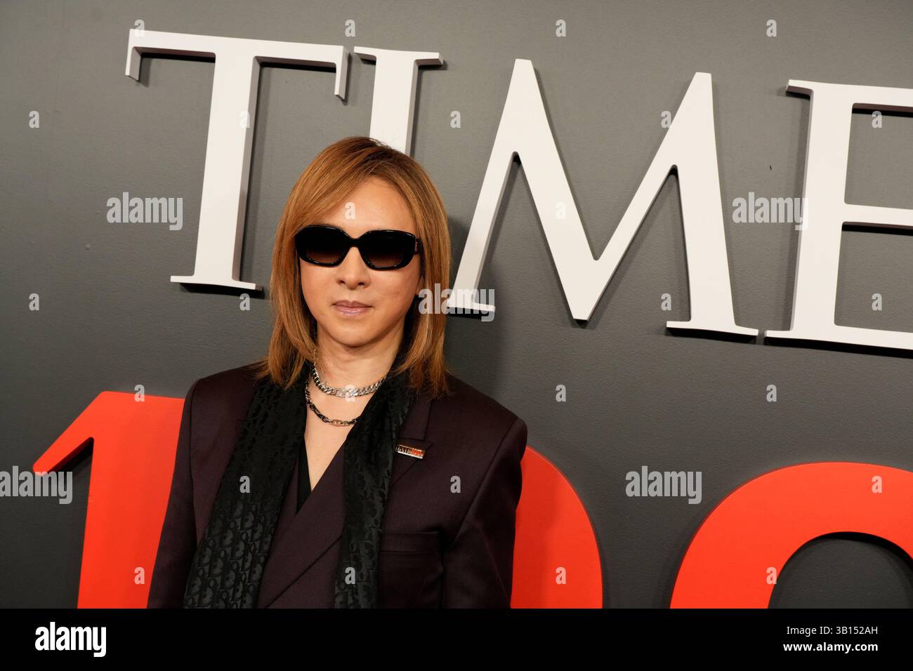 John m moore hi-res stock photography and images - Page 4 - Alamy, image size:1300x956