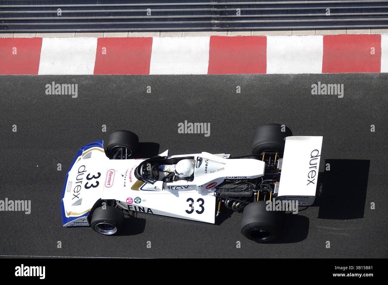 Surtees f1 1976 hi-res stock photography and images - Alamy