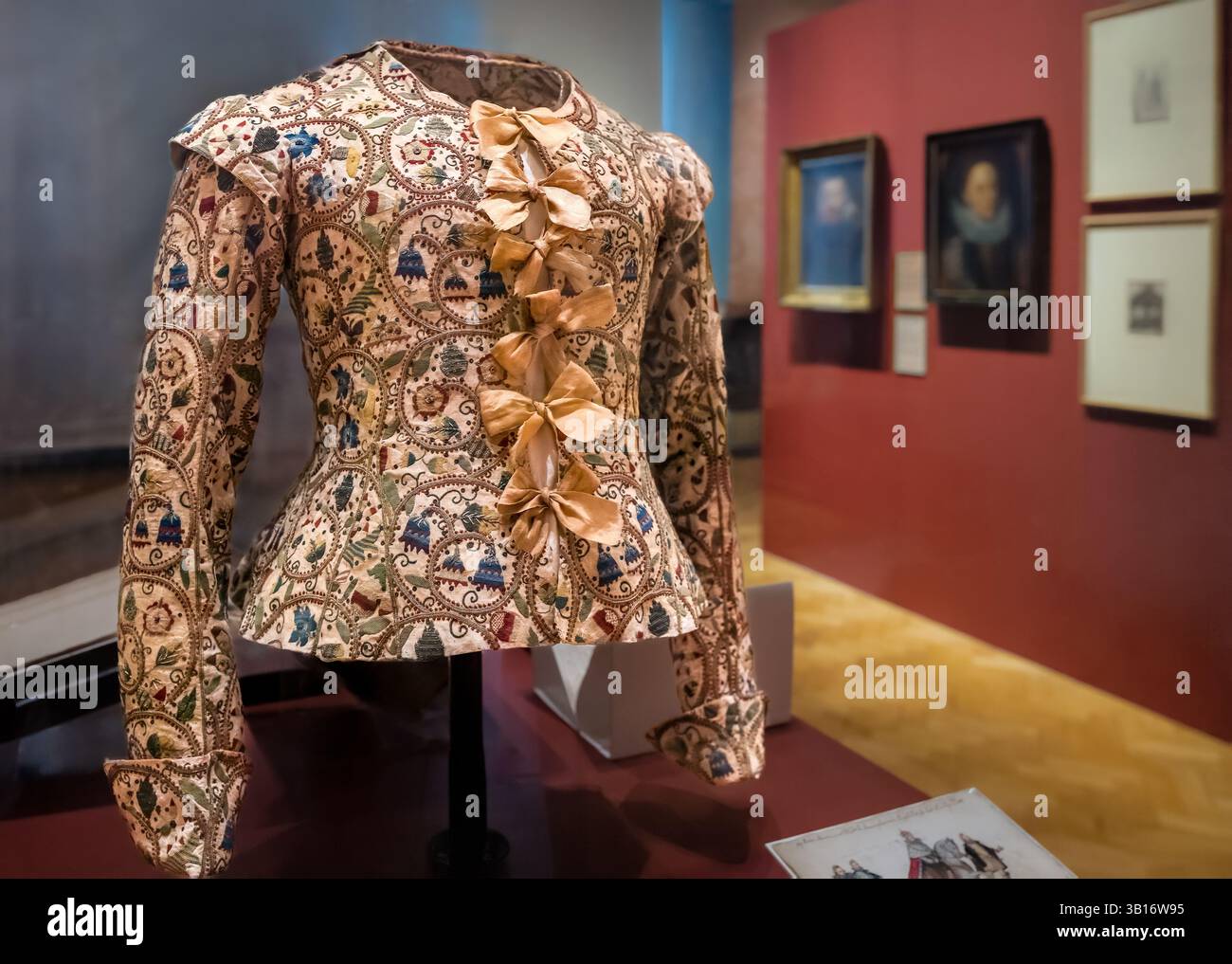 Embroidered Jacobean woman's waistcoat in display cabinet, James VI and I exhibition, Scottish National Portrait Gallery, Edinburgh, Scotland, UK Stock Photo