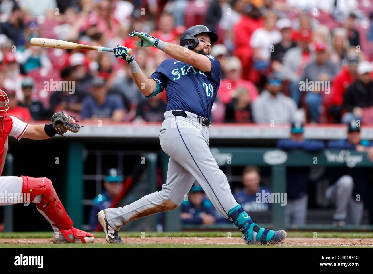 CINCINNATI, OH - APRIL 17: Seattle Mariners catcher Cal Raleigh (29 ...