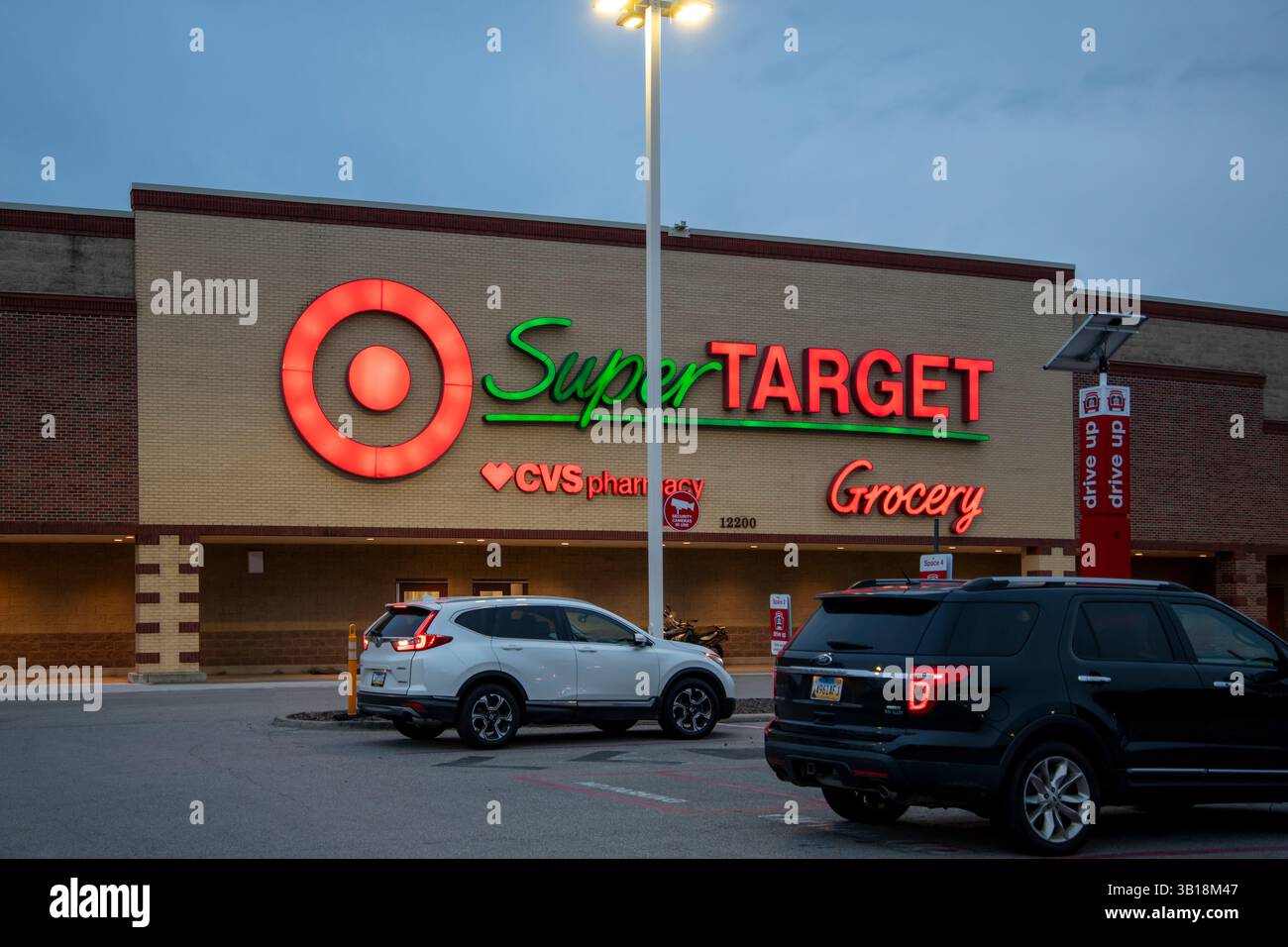 Super Target Store Logo