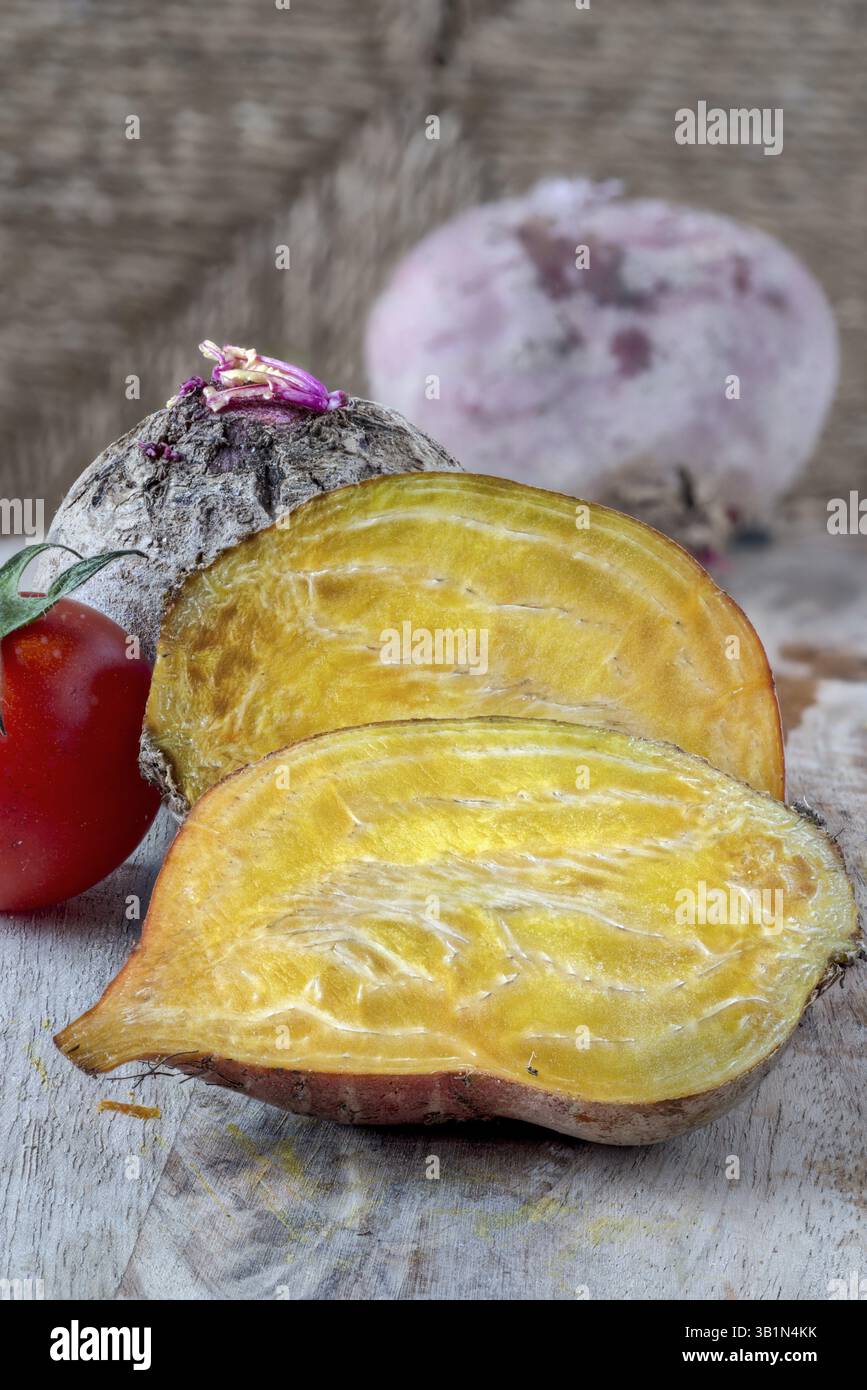 Beetroot, sliced and beetroot Stock Photo