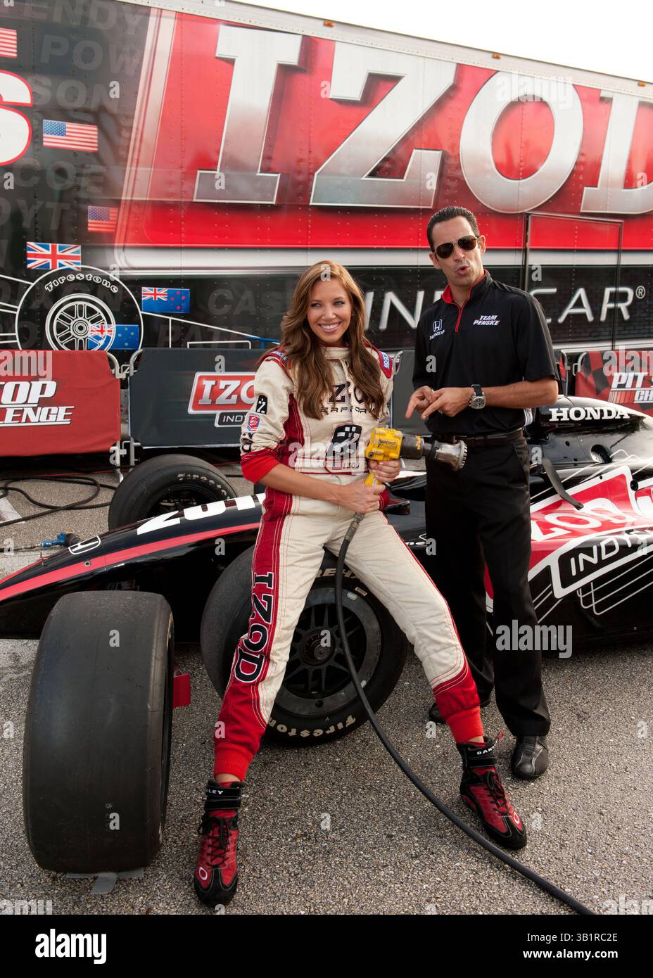 Michelle Driver Drivers sign trophy hi-res stock photography and images - Alamy
