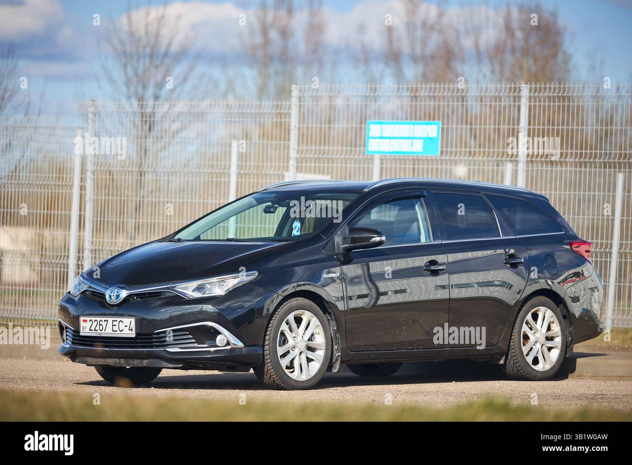 Toyota auris hi-res stock photography and images - Alamy