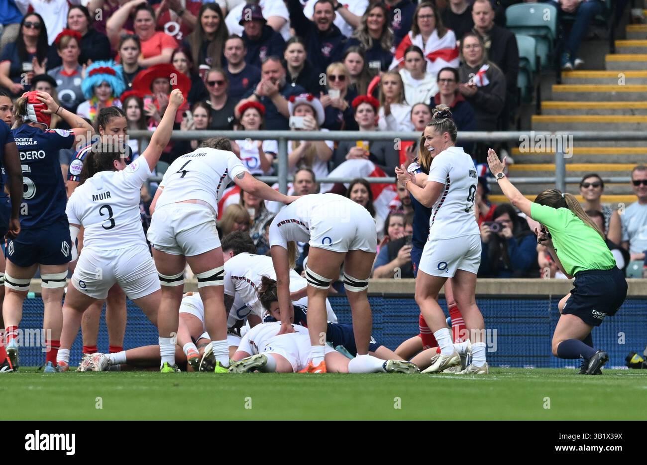 26th April 2025; Allianz Stadium, London, England: Womens Six Nations ...