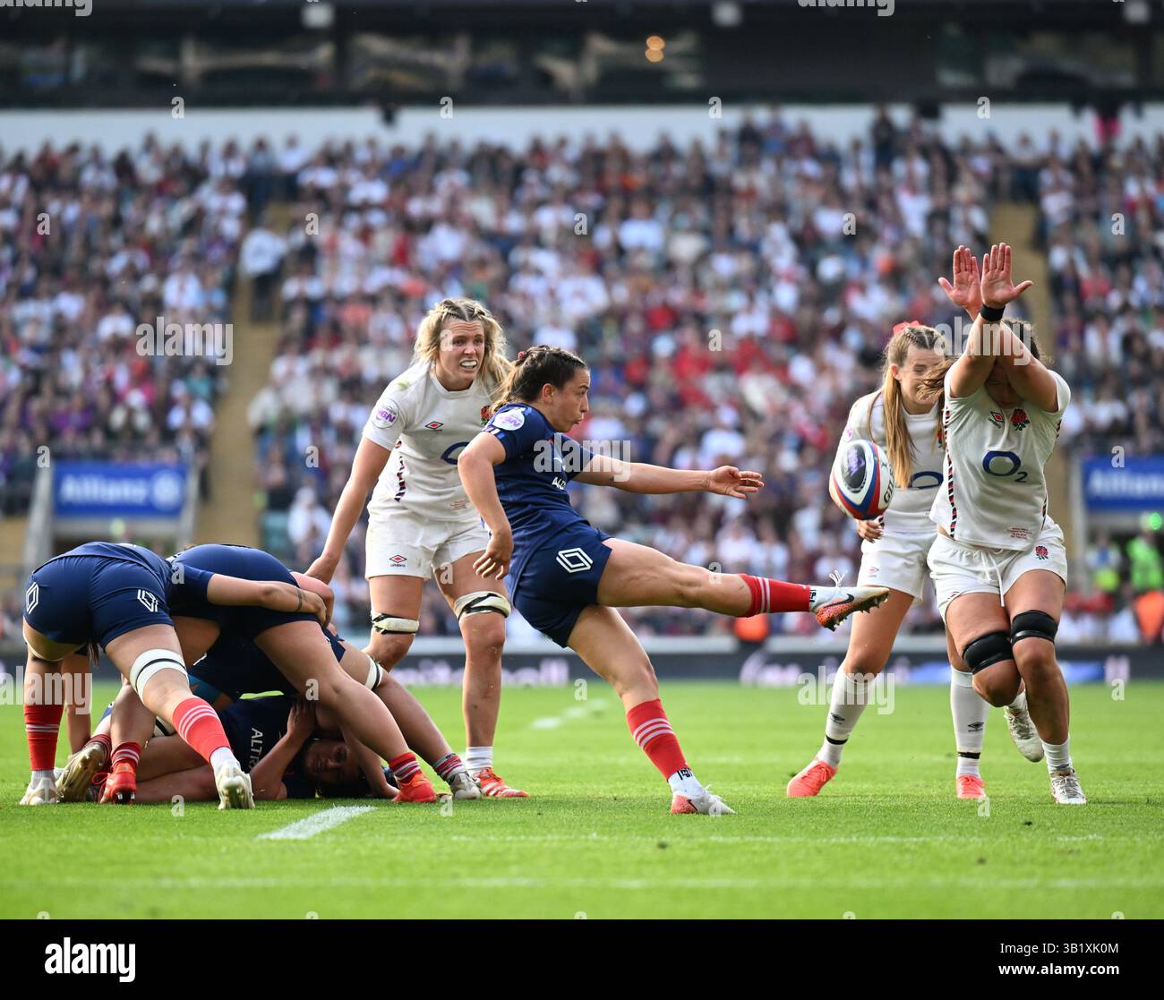 26th April 2025; Allianz Stadium, London, England: Womens Six Nations ...