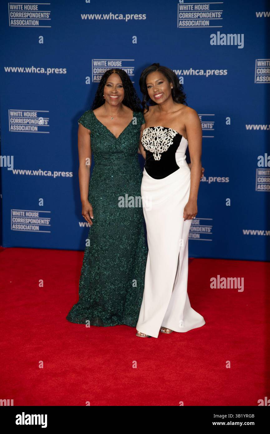 Rachel Scott of ABC and her mother Gigi Scott arrive for the 2025 White